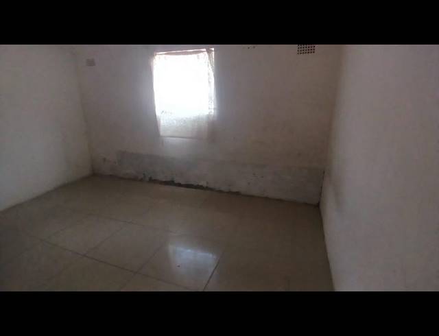 2 BEDROOM HOUSE FOR SALE IN SHALLCROSS